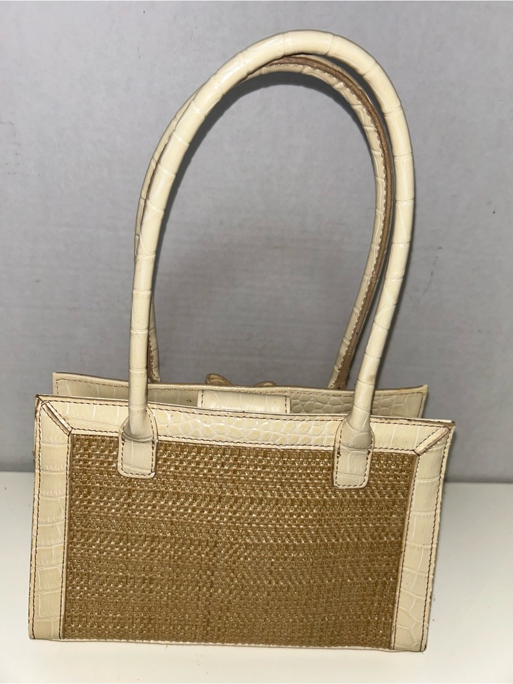 Liz Claiborne Y2K Ivory Brown Faux Leather Straw Satchel Handbag Set of 2 - Picture 6 of 13